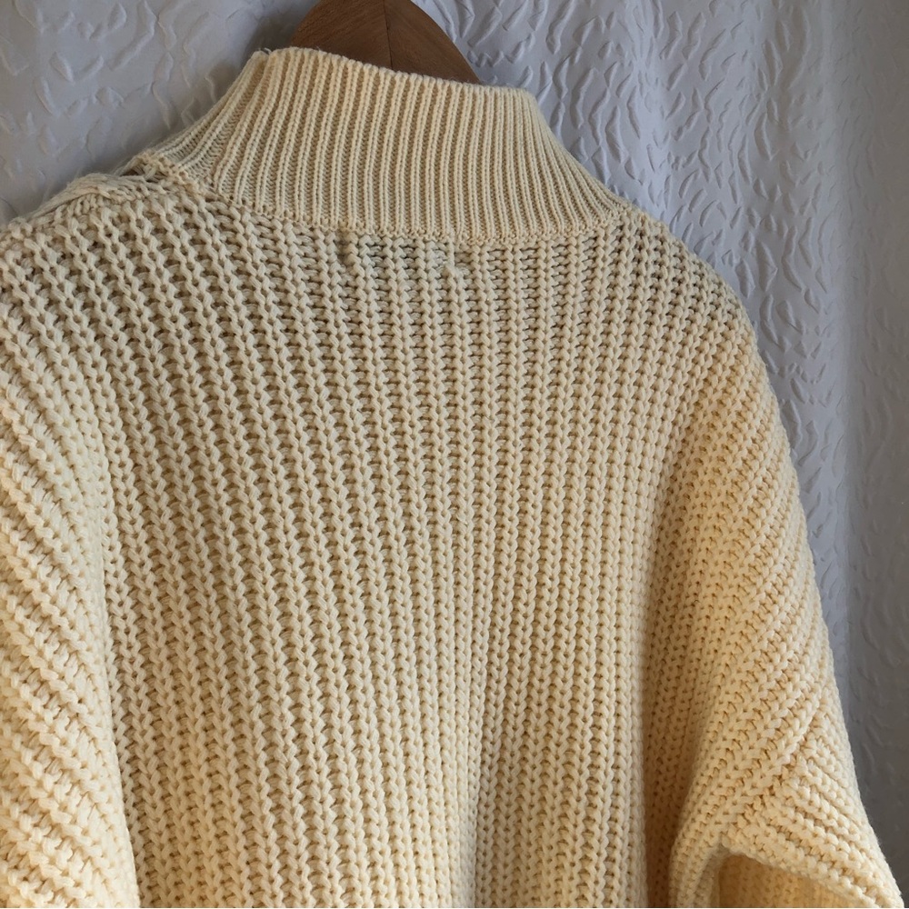 Vintage Essentials Chunky Neutral Tone Turtleneck Knit Sweater Women's Large - Picture 11 of 12